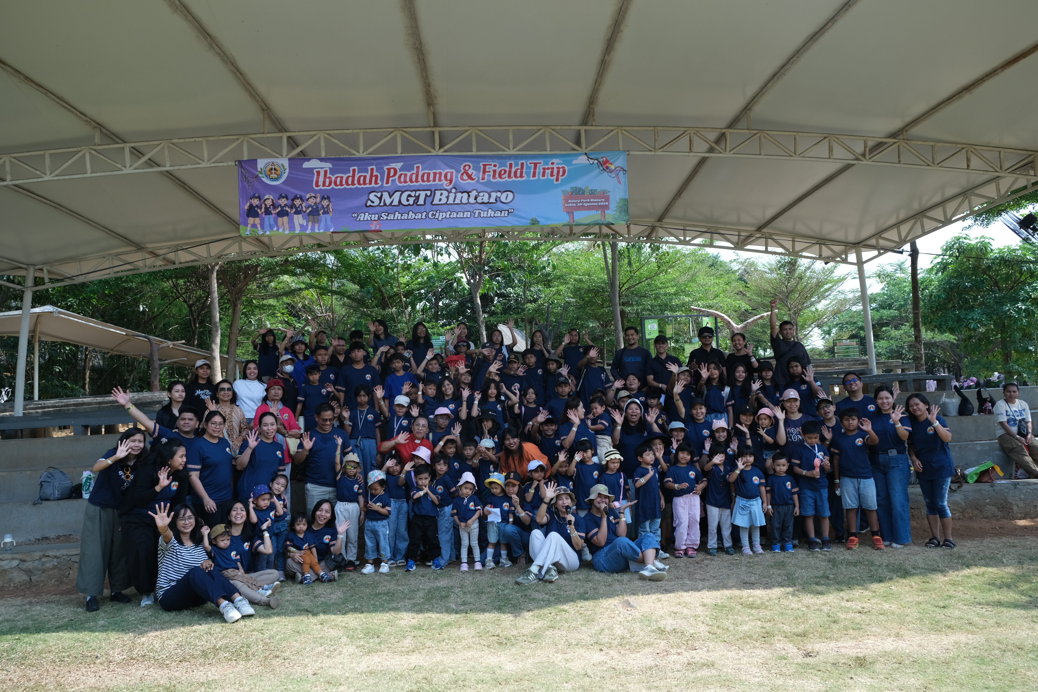 Ibadah Padang & Field Trip SMGT Bintaro