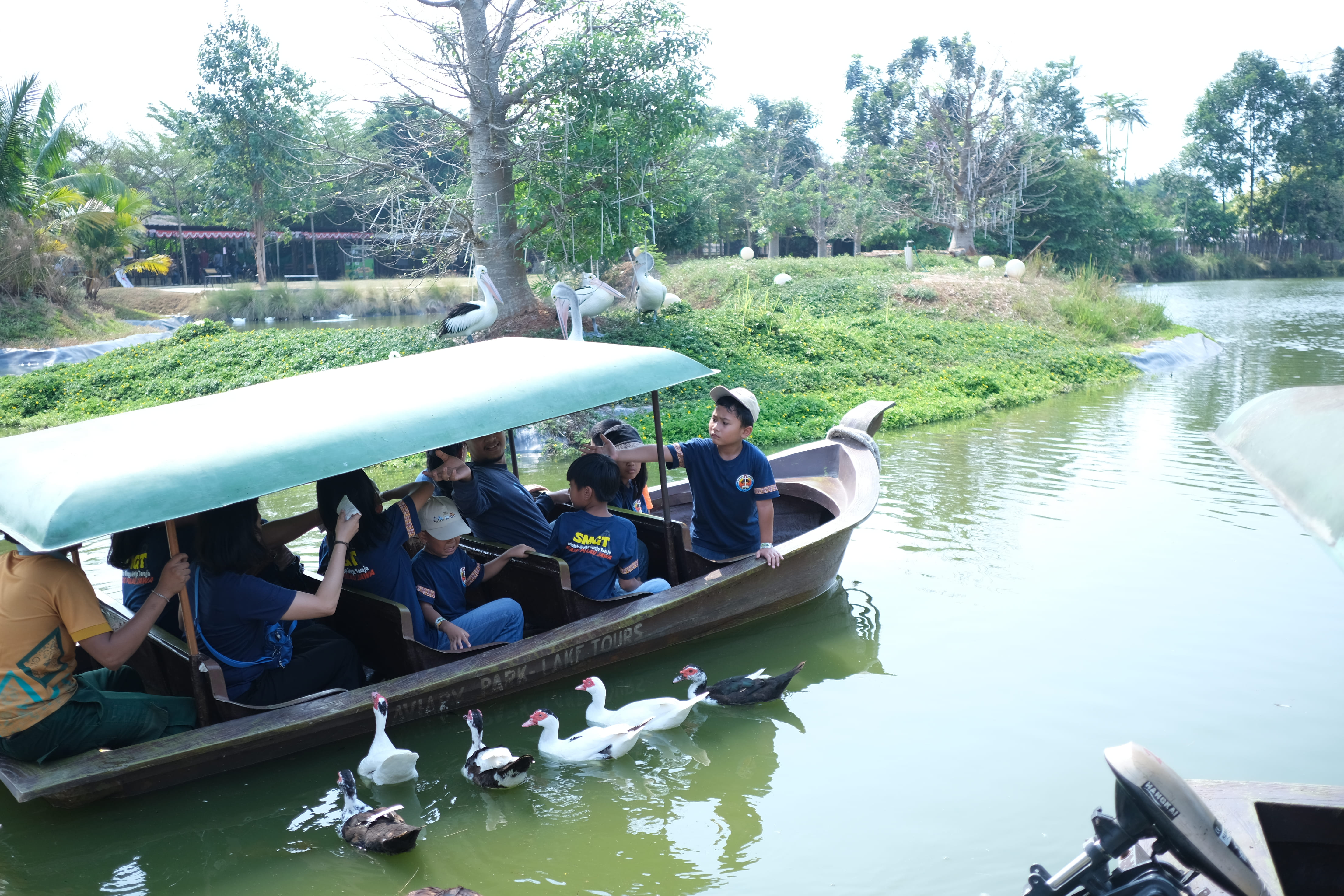 Dokumentasi Ibadah Padang & Field Trip SMGT Bintaro